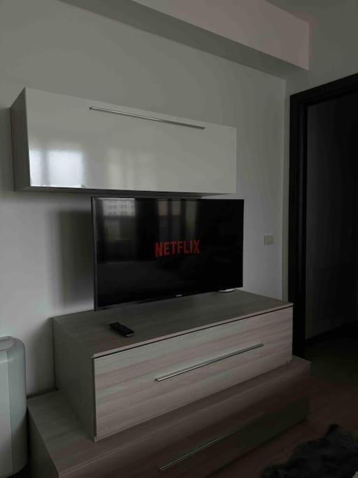 Monolocale Con Balcone Self Check In Milano Sempione Apartment Ngoại thất bức ảnh